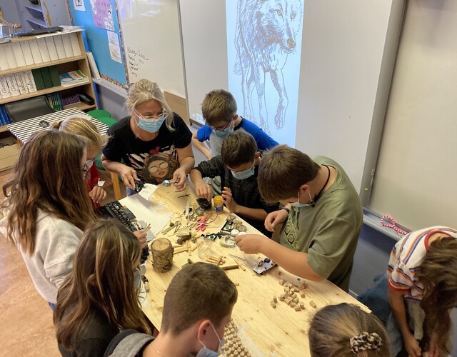 L'art écologique entre dans les écoles primaires de la région